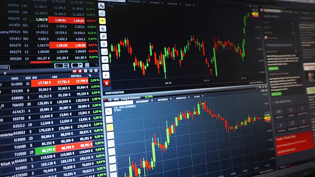 A professional dashboard showing USA stock market trends in 2026, highlighting ETF strategies and investment growth for Americans.